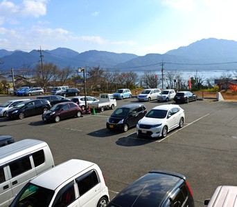 旅館かんざき 駐車場